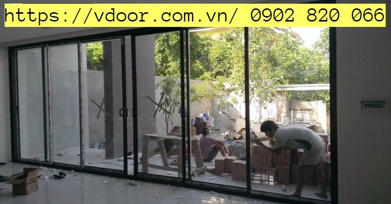 Alternative view of CỬA ĐI MỞ TRƯỢT 6 CÁNH 3 RAY NHÔM MAXPRO HỆ 115